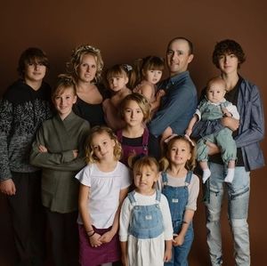 Meet your Posher, Nina